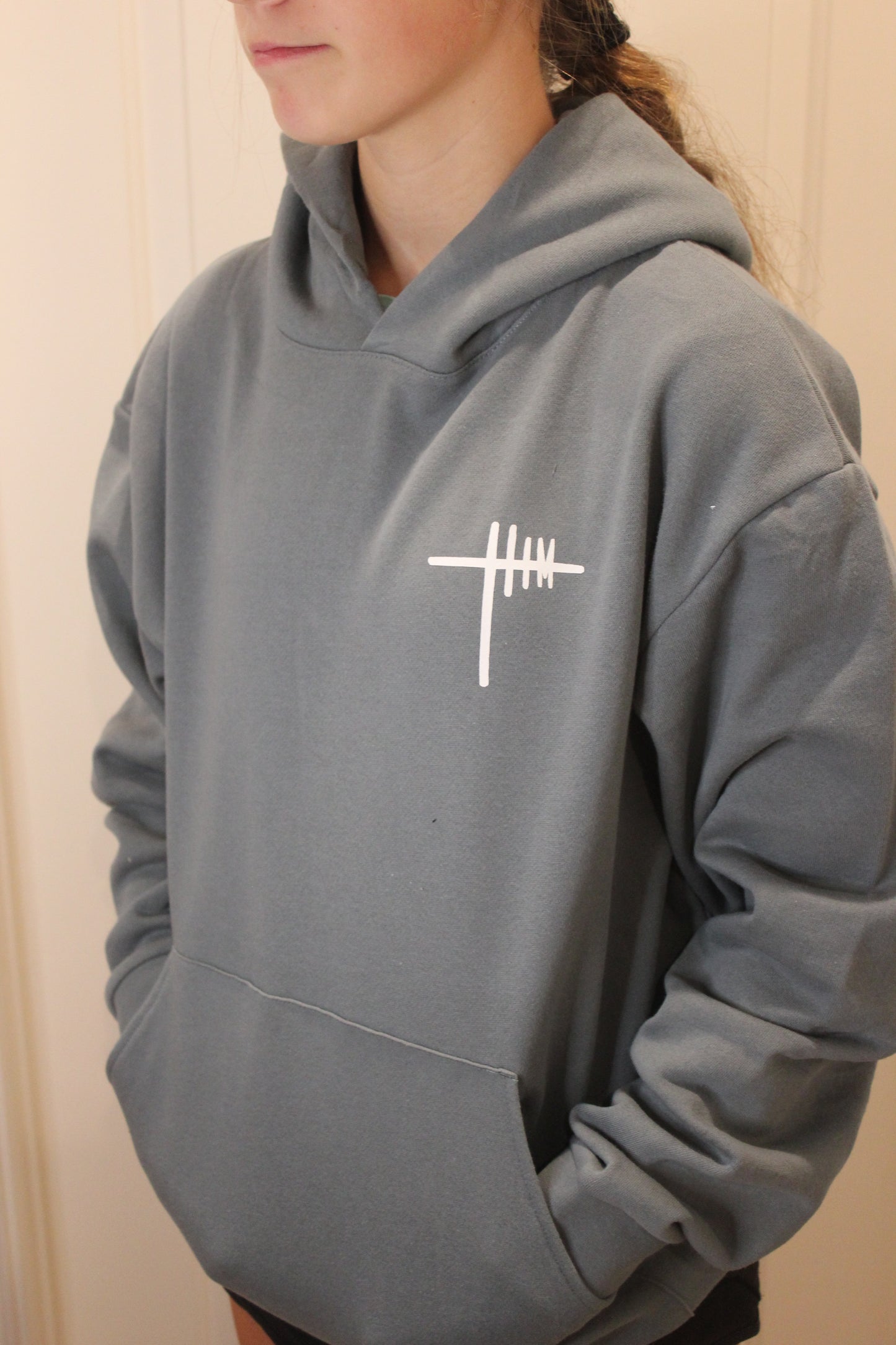 Winds and waves verse hoodie